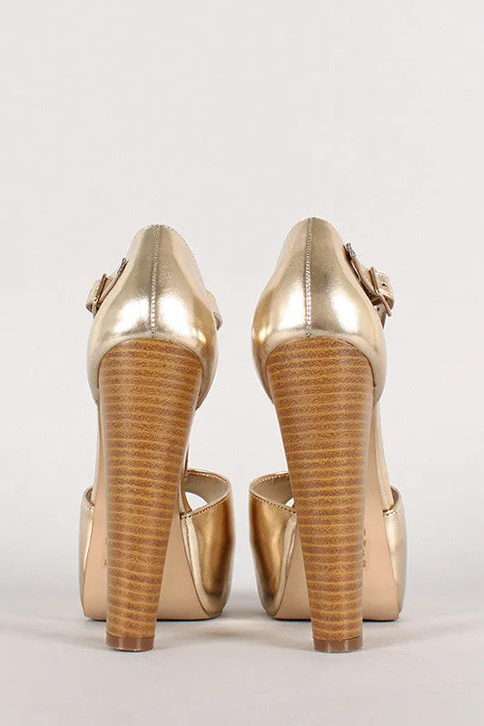 Breckelle Metallic T-Strap Platform Heel