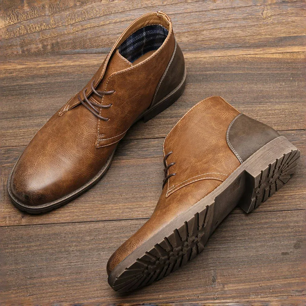 Casual leather chukka boots for men, hardwearing ankle boots