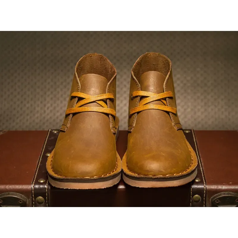 Elegant chukka boots for men with laces, comfortable leather shoes