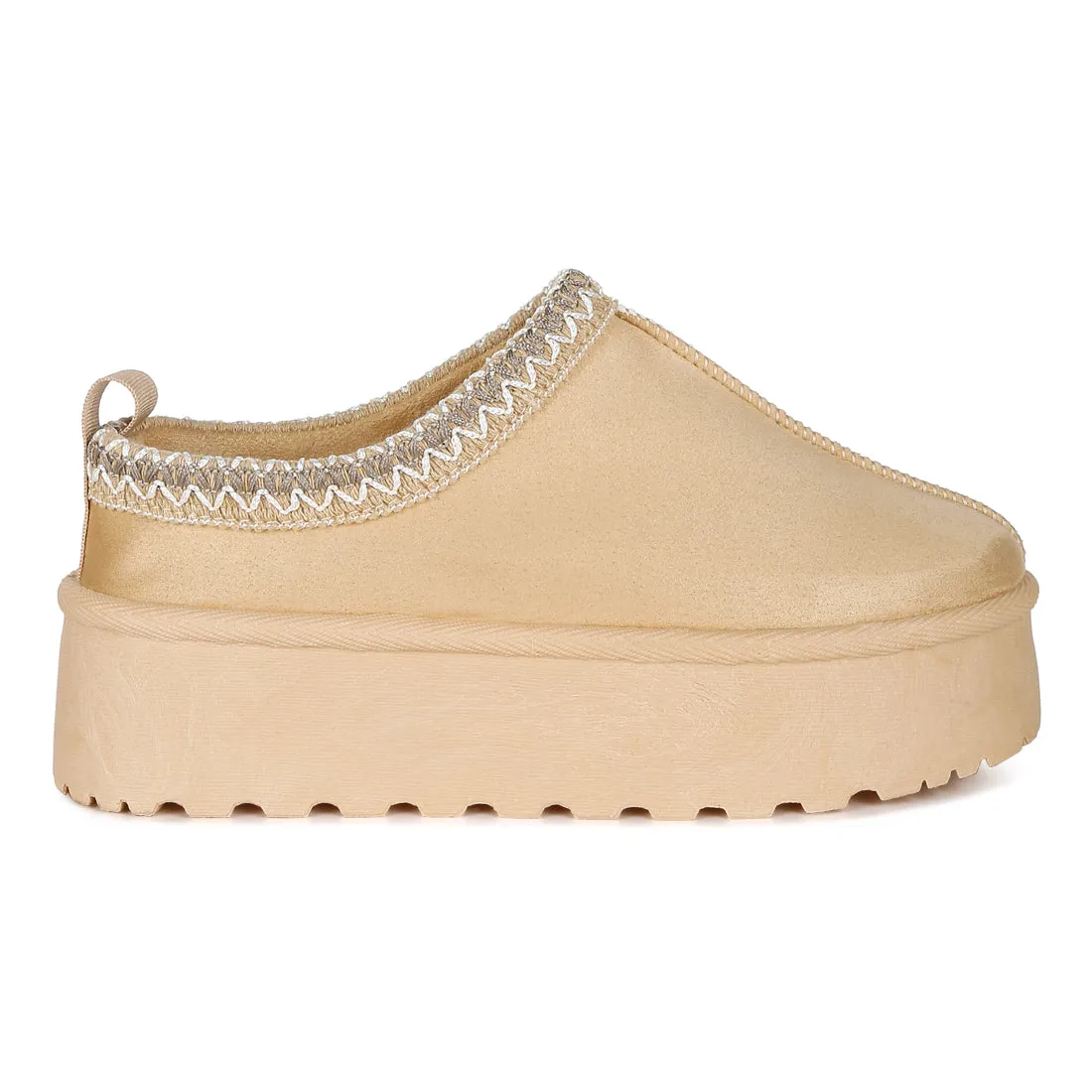 Embroidered Platform Classic Slip-On