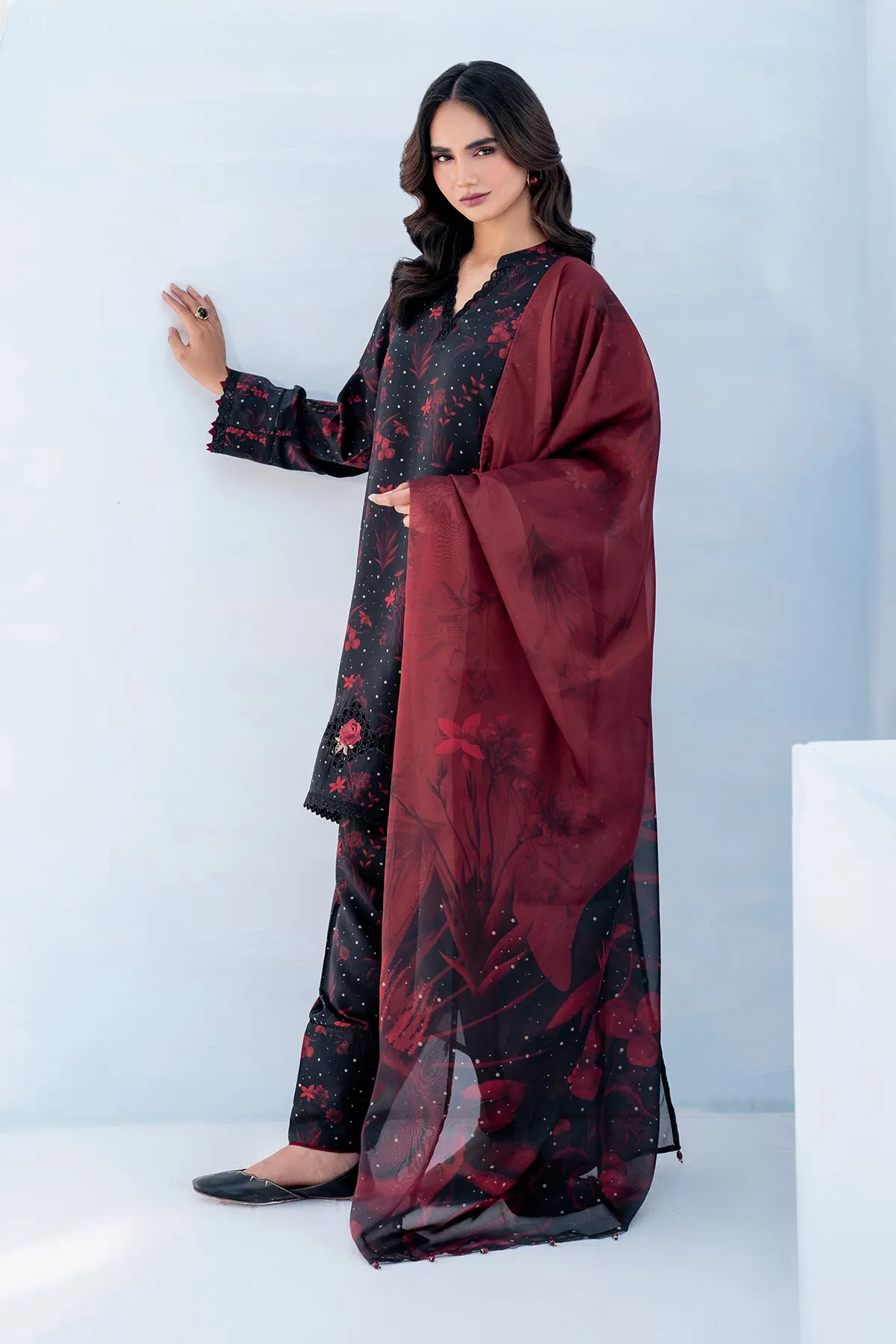 EMBROIDERED VISCOSE SILK UF-4055