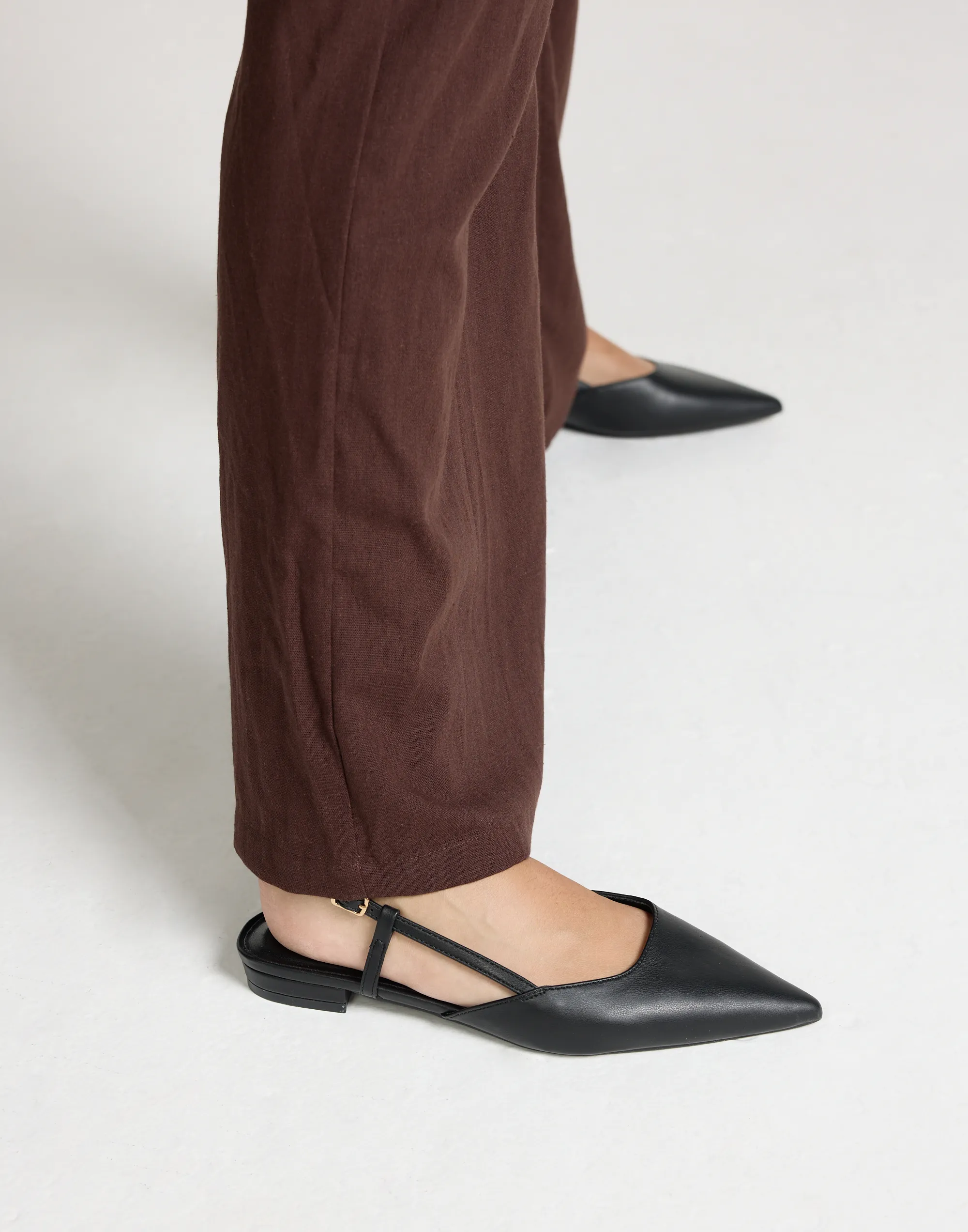 Iver Flats (Black) - By Billini