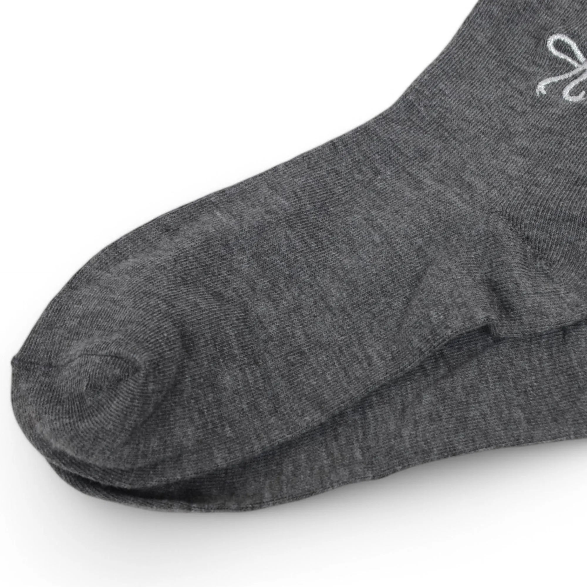 Women's 3-Pack Soft Knit Ankle Socks with Scalloped Trim and Embroidered Bow Detail