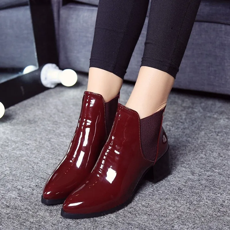 Women's Spring/Autumn Patent Leather Low-Heeled Ankle Chelsea Boots