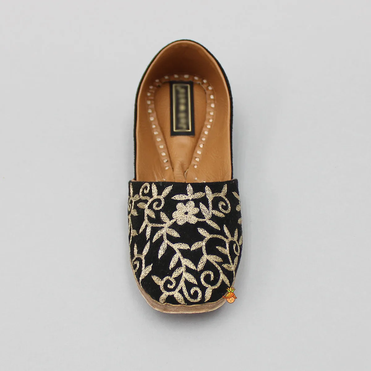 Zari Embroidered Black Suede Jutti